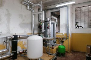 kotelna 200kW ohřev vody v zásobníku ACV 800litrů Lutín